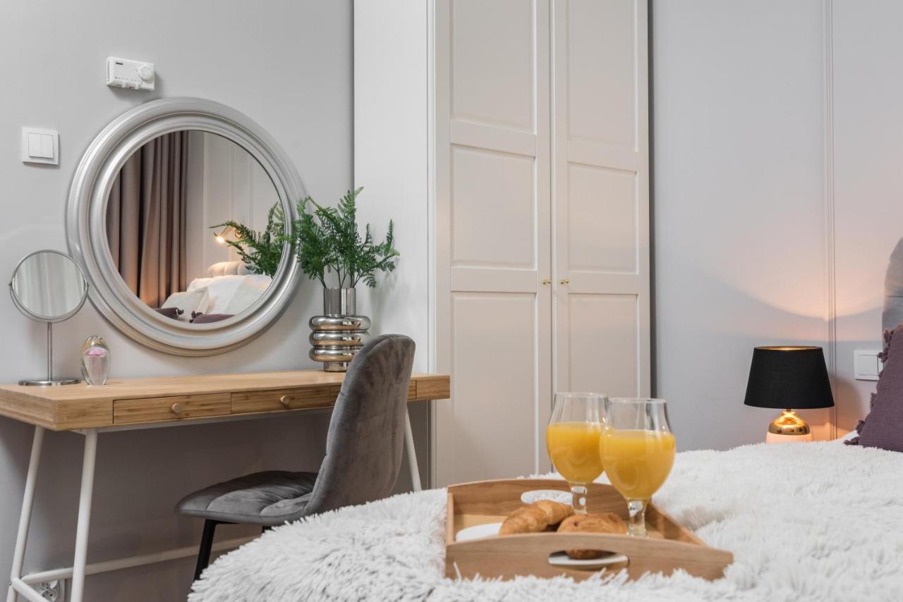 Wielopole17 Miro Apartment Cracovie Extérieur photo
